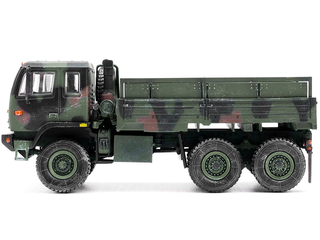 M1083 MTV (Medium Tactical Vehicle) Standard Cargo Truck NATO Camouflage "US Army" "Armor Premium" Series 1/72 Diecast Model by Panzerkampf-1