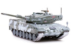 Leopard 2A4 Main Battle Tank with Snorkel "Winter Camouflage" Norwegian Army "Armor Premium" Series 1/72 Diecast Model by Panzerkampf-2