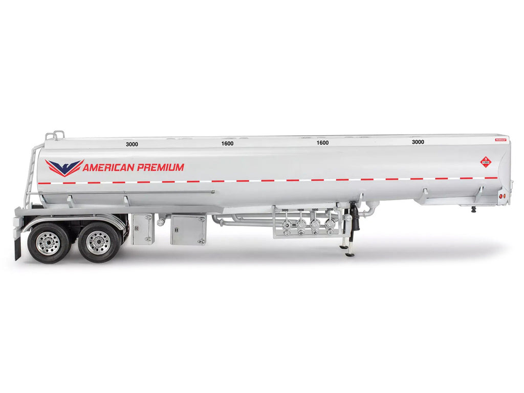 Level 4 Model Kit Fruehauf 40' Tanker Trailer 1/32 Scale Model by Revell-1