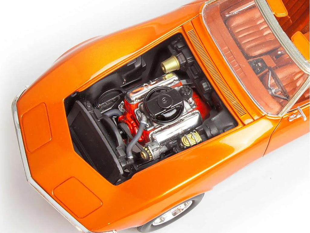 Level 4 Model Kit 1968 Chevrolet Corvette L/88 Convertible 2-in-1 1/25 Scale Model by Revell-2