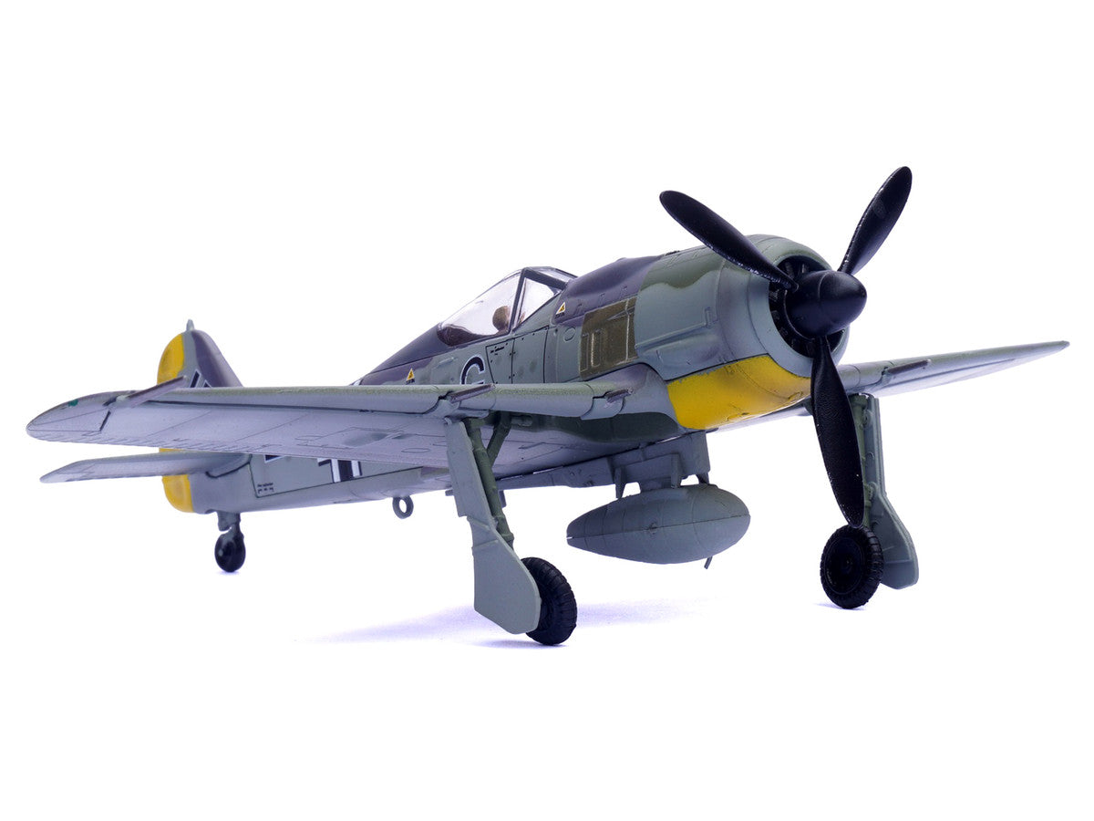 Focke-Wulf Fw 190A Aircraft "14-Victory Ace Hauptmann Wilhelm Gath Stab/JG 26 Schlageter France" (1942) German Luftwaffe 1/72 Diecast Model Airplane by Legion-1