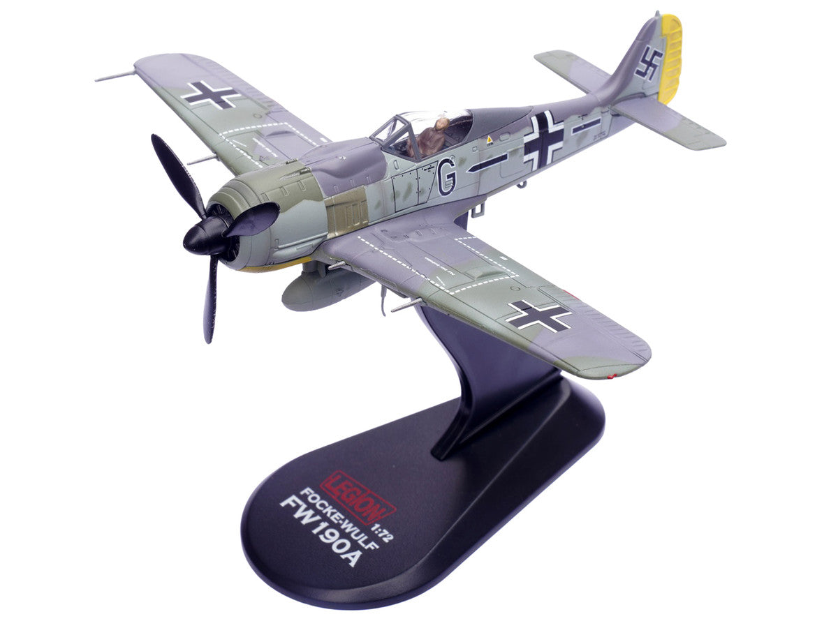 Focke-Wulf Fw 190A Aircraft "14-Victory Ace Hauptmann Wilhelm Gath Stab/JG 26 Schlageter France" (1942) German Luftwaffe 1/72 Diecast Model Airplane by Legion-3