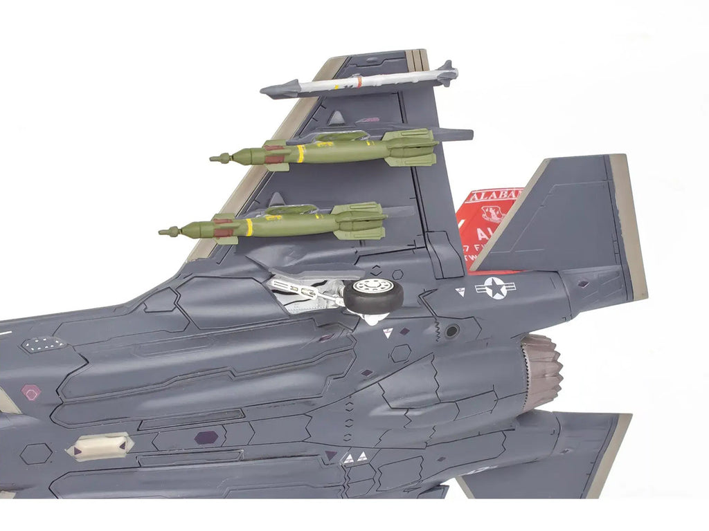 Level 4 Model Kit Lockheed Martin F-35A Lightning II Aircraft 1/72 Scale Model by Revell-2