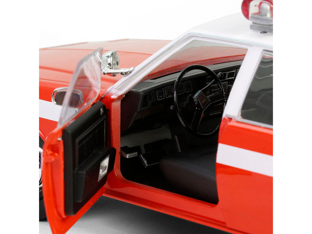 1987 Chevrolet Caprice 9C1 "FDNY (The Official Fire Department City of New York)" Red with White Top and Stripes "Artisan Collection" 1/18 Diecast Model Car by Greenlight-1