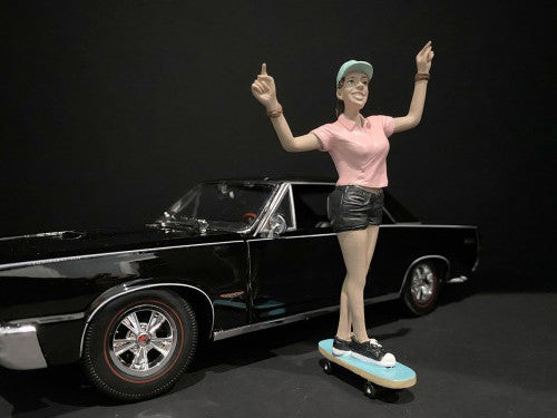 Skateboarders Figurines 4 piece Set for 1/24 Scale Models by American Diorama-4