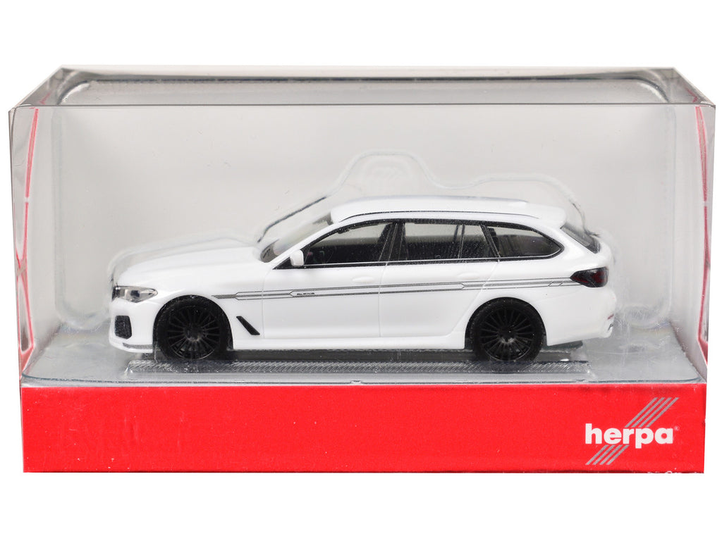 BMW Alpina B5 Touring White 1/87 (HO) Plastic Model Car by Herpa-2