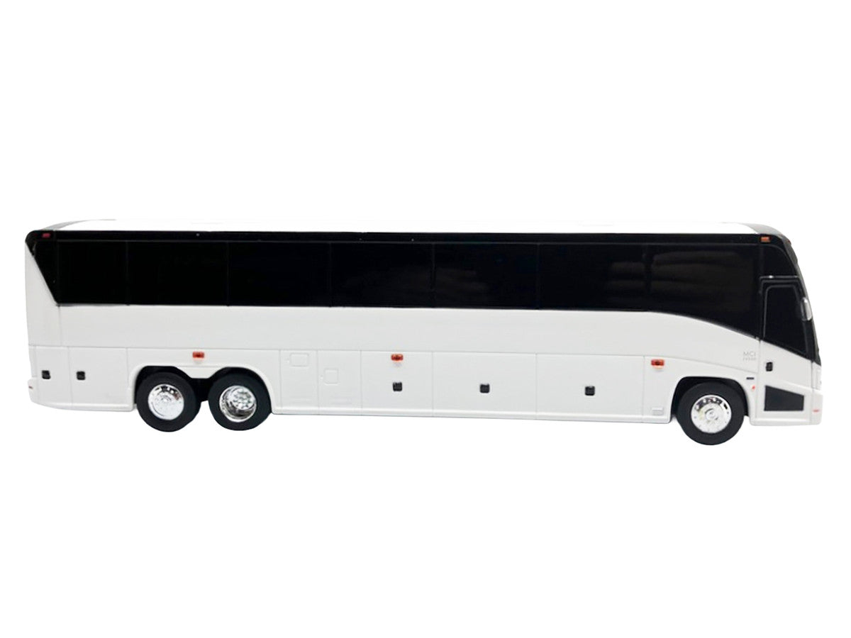 MCI J4500 Coach Bus Blank White Limited Edition 1/50 Model by Iconic Replicas-0