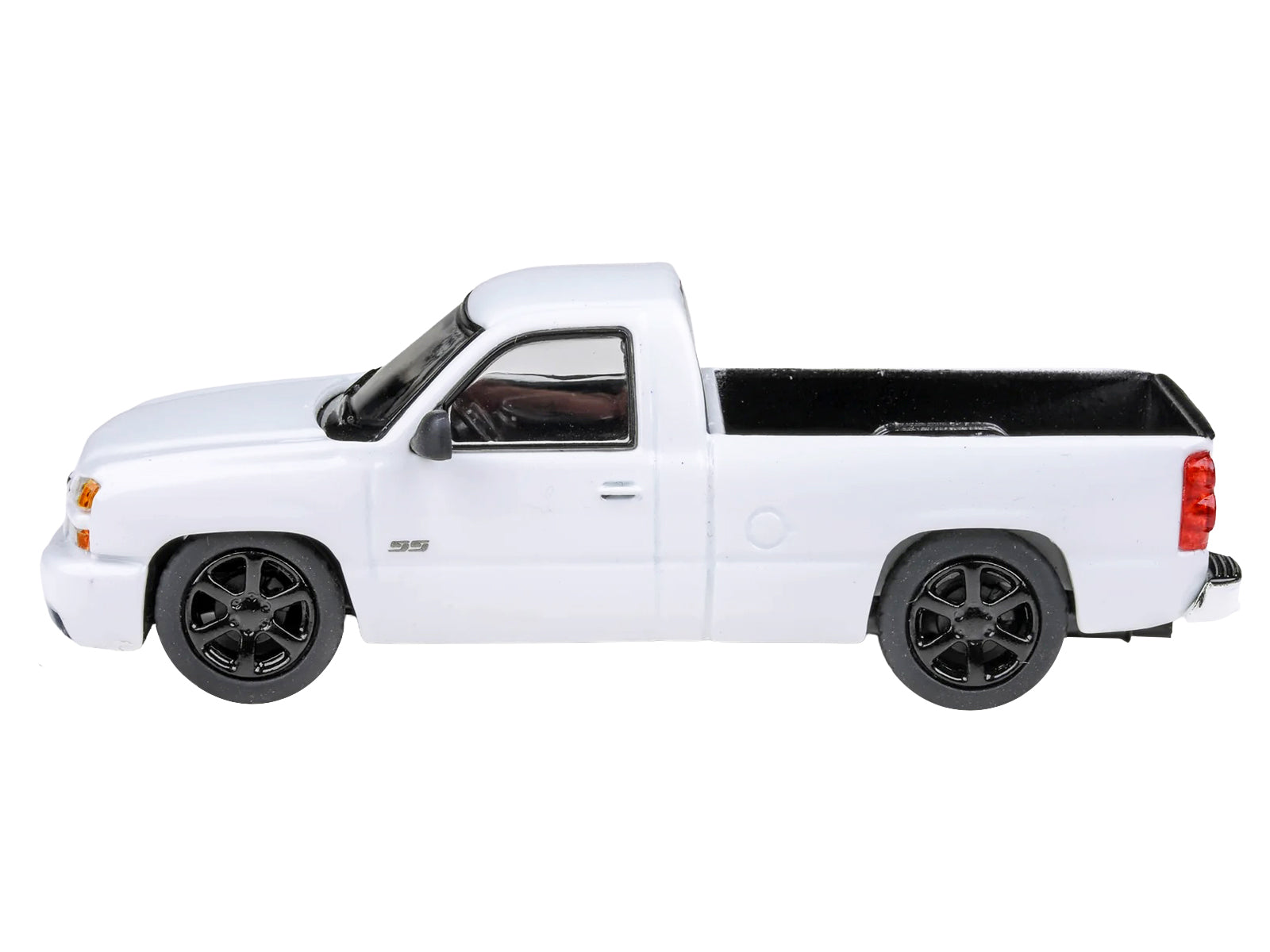2006 Chevrolet Silverado 'Cateye' Pickup Truck Summit White 1/64 Diecast Model Car by Paragon