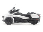 Can-Am Spyder RT 3-Wheel Motorcycle Hyper Silver Metallic with Driver Figure 1/32 Diecast Model by BRP Models-1