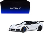 2019 Chevrolet Corvette C7 ZR1 Arctic White with Carbon Top 1/18 Model Car by Autoart-0