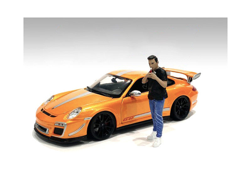 "Car Meet 1" Figurine VI for 1/24 Scale Models by American Diorama-0