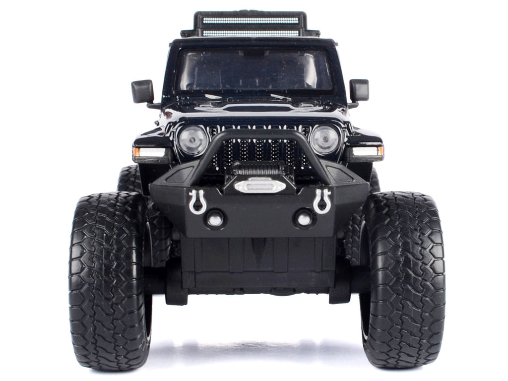 2021 Jeep Gladiator Rubicon Off-Road Pickup Truck Black with Matt Black Top "Off Road" Series 1/27 Diecast Model Car by Motormax-2