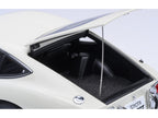 1967 Toyota 2000GT RHD (Right Hand Drive) White 1/18 Model Car by Autoart-0
