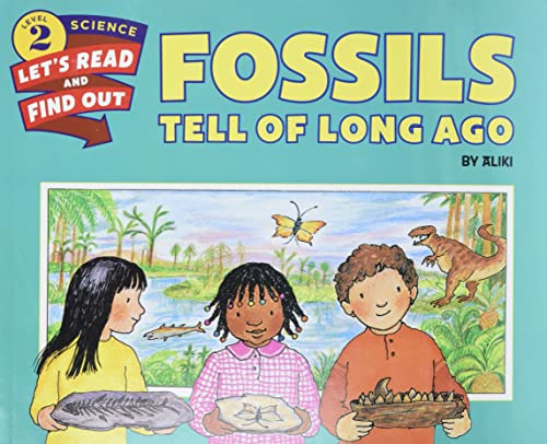 Fossils Tell of Long Ago - Paperback