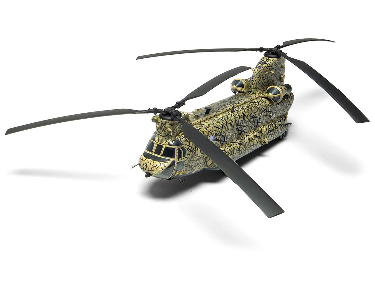 Level 3 Model Kit Boeing Chinook HC.1 (Late Production) Helicopter with 2 Scheme Options 1/72 Plastic Model Kit by Airfix-3