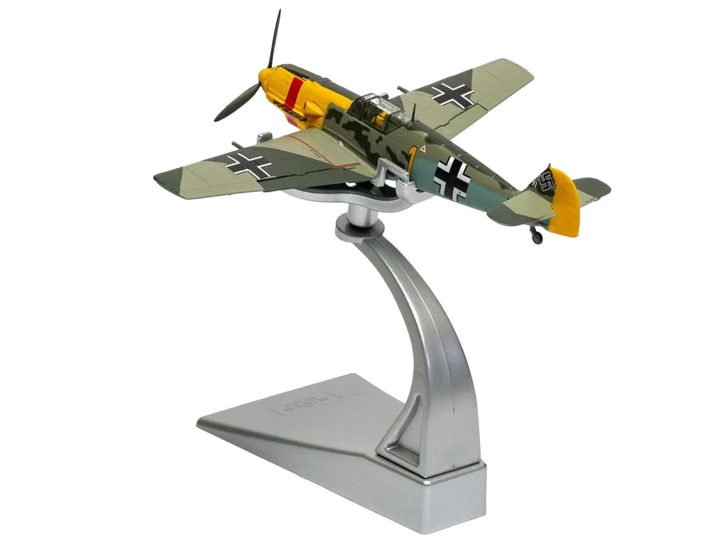 Messerschmitt Bf 109E-4/B Jabo Fighter-Bomber Aircraft "Oberleutnant Walter Rupp 3./JG53 RAF Manston Battle of Britain" (1940) German Luftwaffe "The Aviation Archive" Series 1/72 Diecast Model by Corgi-3