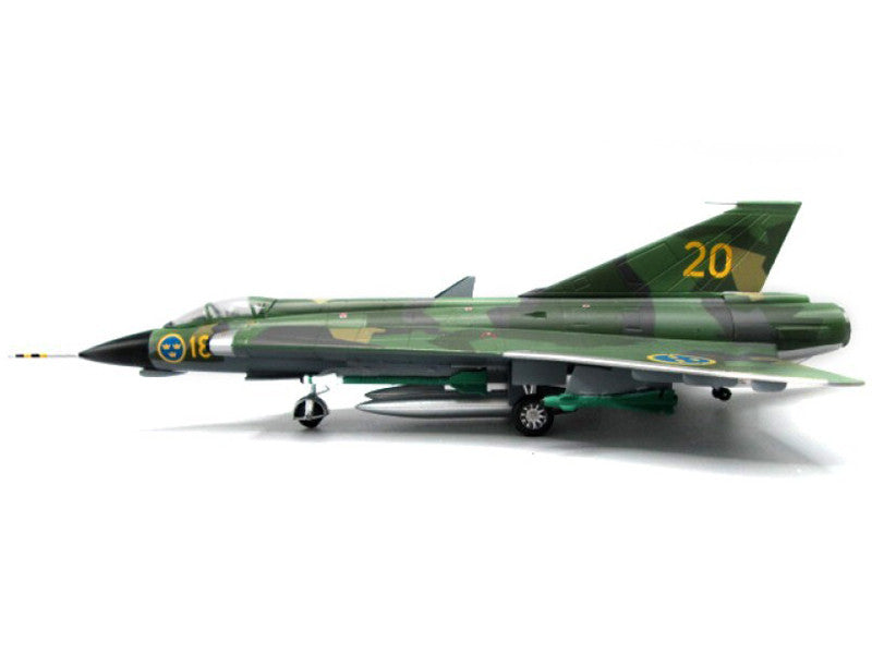 Saab J35J Draken Fighter Aircraft "Splinter Camouflage Scheme F 18 Sodertorn Wing" (1972) Swedish Air Force 1/72 Diecast Model Airplane by Aviation 72-1