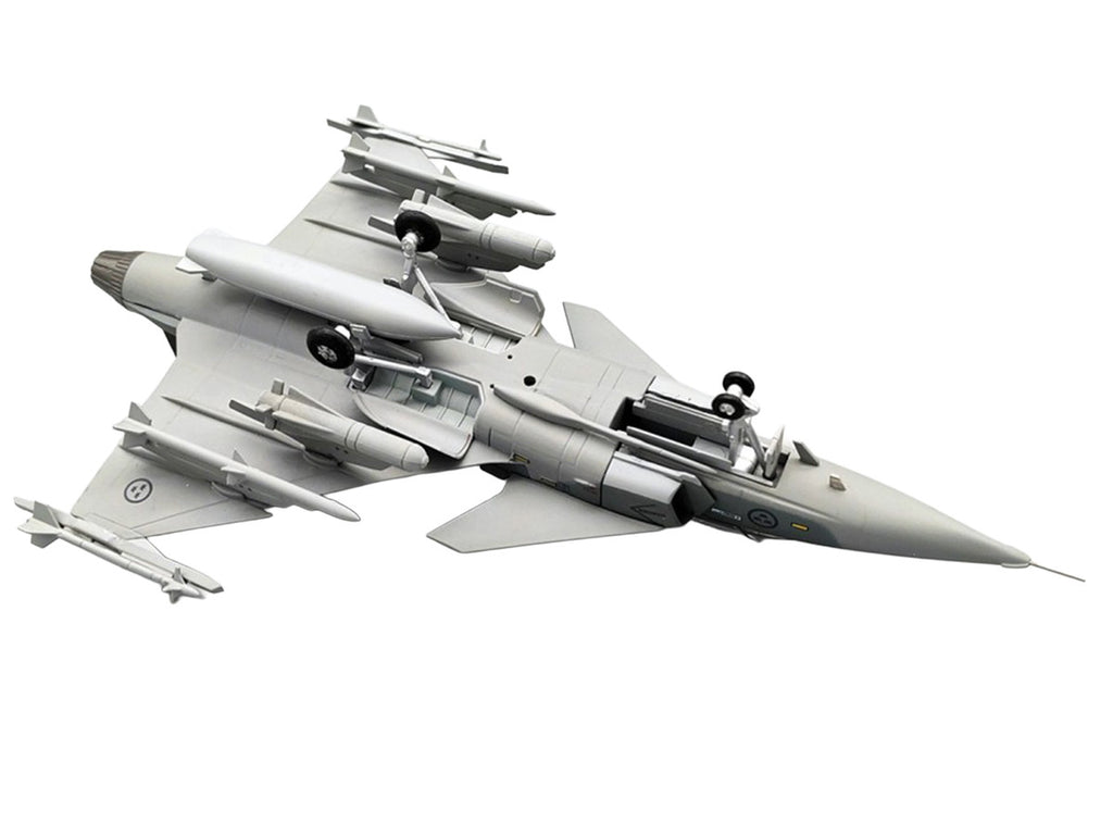 Saab JAS 39A Gripen Fighter Aircraft "17 Wing 60th Anniversary Livery Ronneby Air Show" (2004) Swedish Air Force 1/72 Diecast Model Airplane by Aviation 72-4