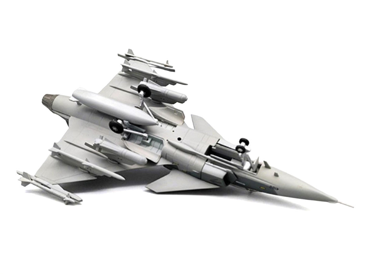 Saab JAS 39A Gripen Fighter Aircraft "131 F 7 Wing Cat’s Paw Livery Satenas Air Base" (2006) Swedish Air Force 1/72 Diecast Model Airplane by Aviation 72-2