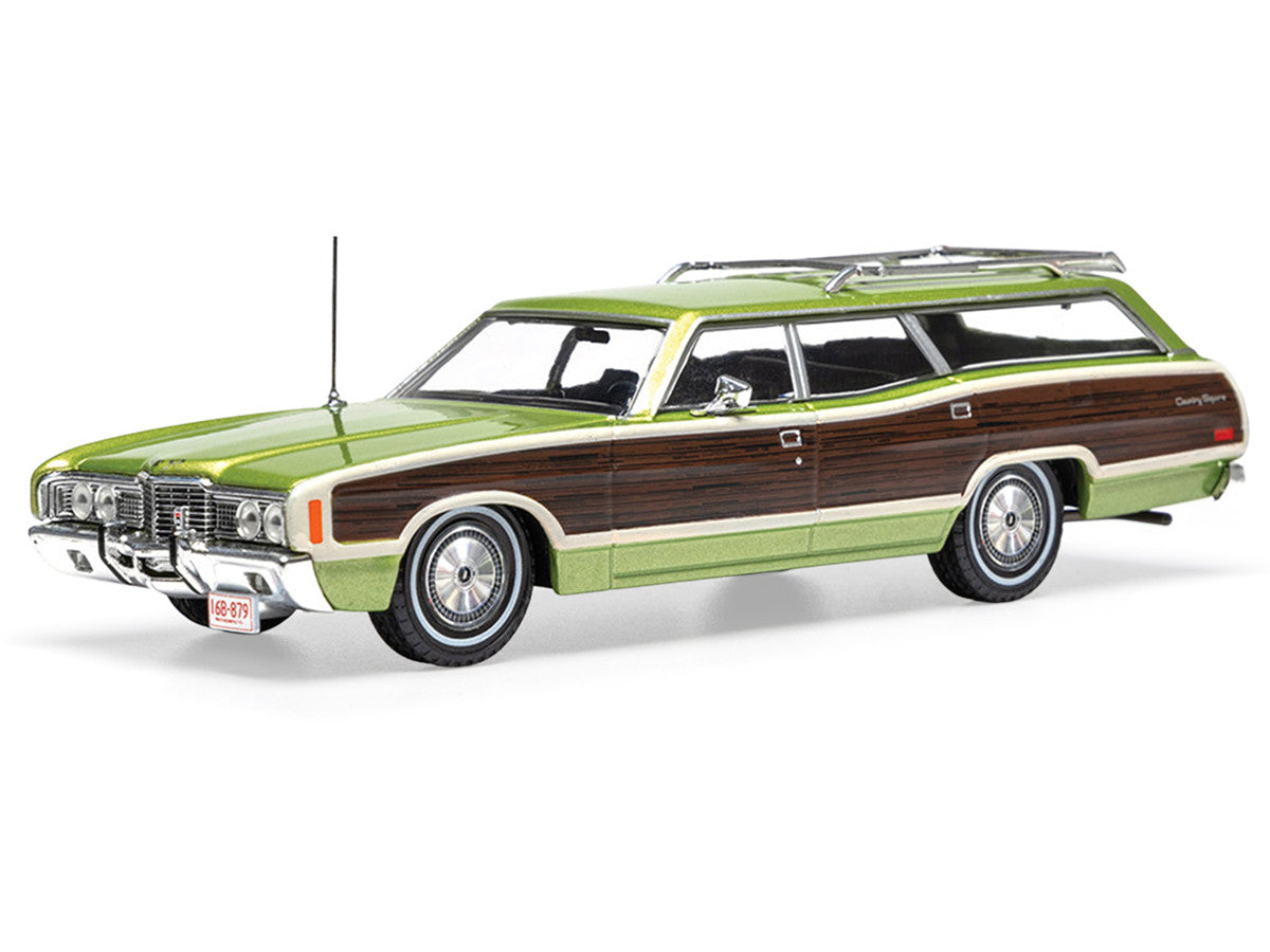 1972 Ford LTD Country Squire Wagon Green Metallic with Woodgrain Sides 1/43 Diecast Model by IXO Models-1