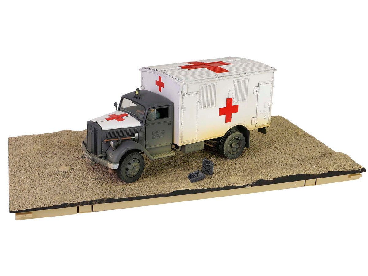Opel-Blitz Kfz.305 Ambulance Gray and White (Weathered) "German Army" "Armoured Fighting Vehicle" Series 1/32 Diecast Model by Forces of Valor-3