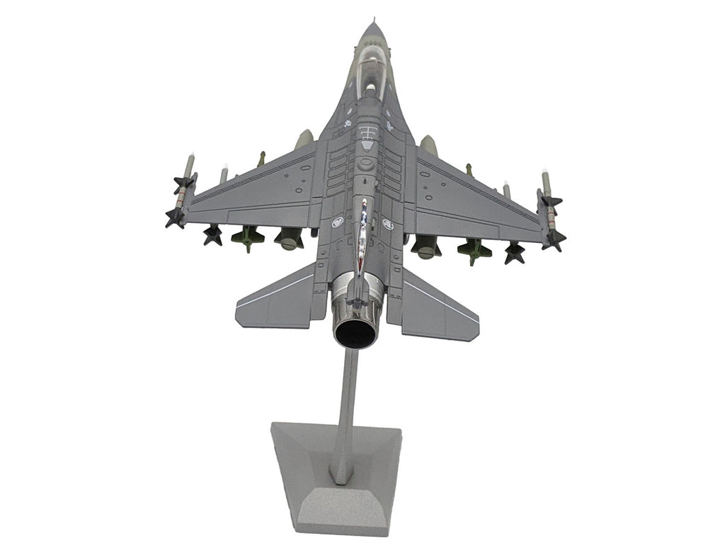 General Dynamics F-16D Fighting Falcon Fighter Aircraft "425th Fighter Squadron Best of Both Worlds Peace Carvin II 25th Anniversary Livery 56th Fighter Wing Luke AFB" (2018) United States Air Force 1/72 Diecast Model Airplane-4