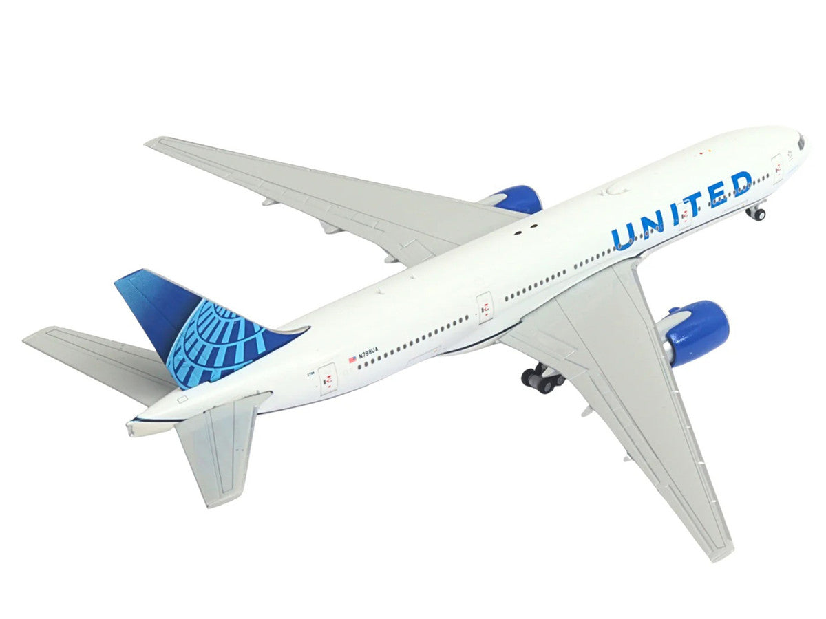 Boeing 777-200ER Commercial Aircraft "United Airlines" (N798UA) White with Blue Tail 1/400 Diecast Model Airplane by GeminiJets-1