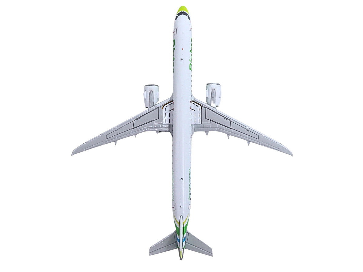 Embraer E195-E2 Commercial Aircraft "Binter Canarias" (EC-OEA) White with Green Tail Stripes Stripes 1/400 Diecast Model Airplane by GeminiJets-2