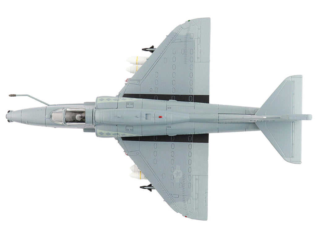 Douglas A-4M Skyhawk Aircraft "VMA-131 Diamondbacks" (1993) United States Marines "Air Power Series" 1/72 Diecast Model by Hobby Master-1