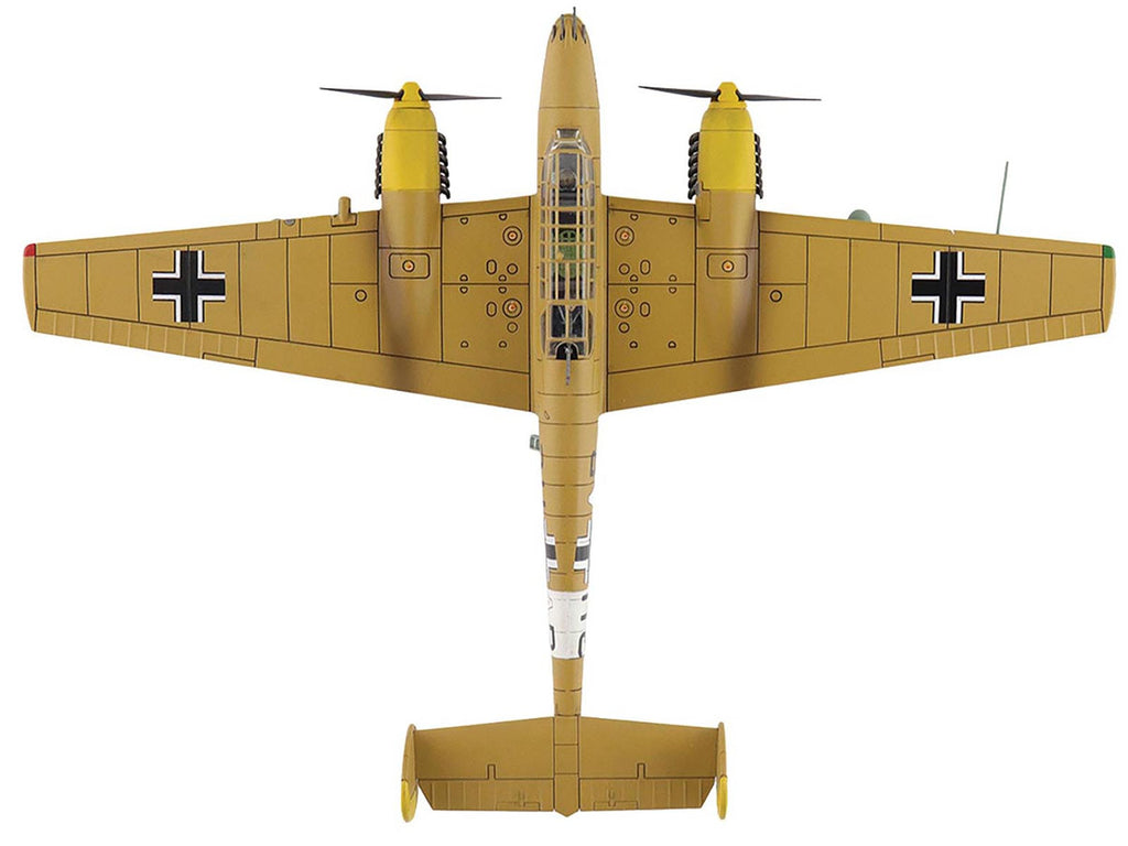 Messerschmitt BF 110E-2 Trop Fighter Aircraft "3U+AR 7./ZG26 Italy" (1941) German Luftwaffe "Air Power Series" 1/72 Diecast Model by Hobby Master-2