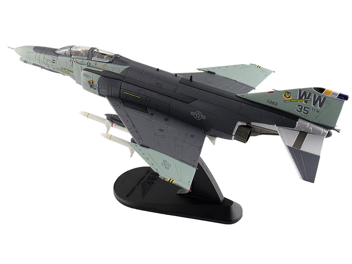 McDonnell Douglas F-4G Phantom II Fighter-Bomber Aircraft "Wild Weasels 69-7253 561st TFS 35th TFW George AFB" (1991) United States Air Force "Air Power Series" 1/72 Diecast Model by Hobby Master-3