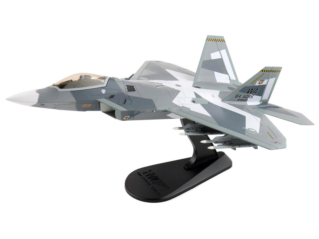 Lockheed F-22 Raptor Stealth Aircraft "Splinter Camouflage" United States Air Force "Air Power Series" 1/72 Diecast Model by Hobby Master-1
