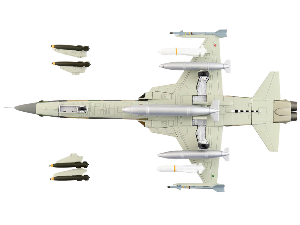 Northrop F-5F Tiger II Aircraft "46th Aggressor Squadron 7th Flight Training Wing" Republic of China Air Force "Air Power Series" 1/72 Diecast Model by Hobby Master-3