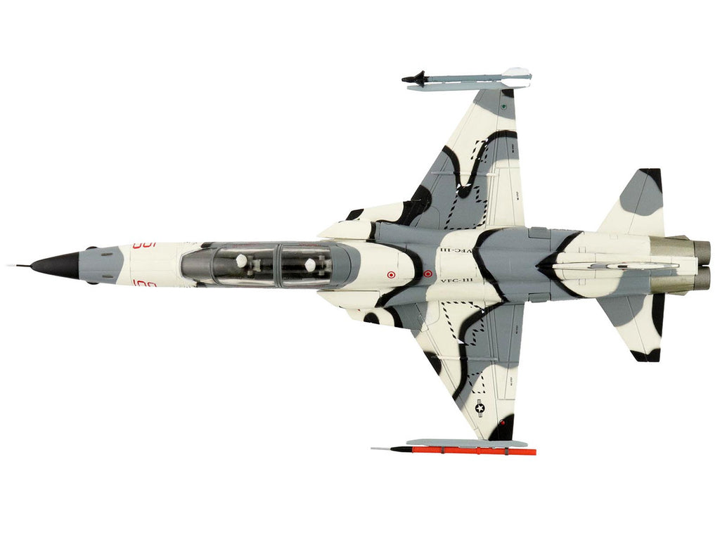 Northrop F-5F Tiger II Aircraft "810834 Franken Tiger VFC-111 Sundowners" (2023) United States Navy "Air Power Series" 1/72 Diecast Model by Hobby Master-3