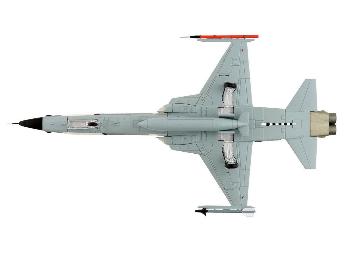 Northrop F-5F Tiger II Aircraft "810834 Franken Tiger VFC-111 Sundowners" (2023) United States Navy "Air Power Series" 1/72 Diecast Model by Hobby Master-1
