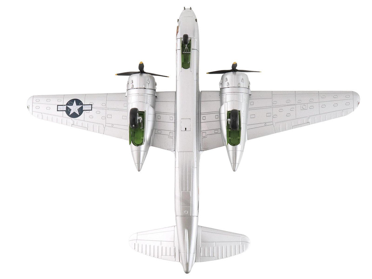 Douglas A-20G Havoc Aircraft "Little Chief 43-9521 321st BS" (1944) United States Army Air Forces "Air Power Series" 1/72 Diecast Model by Hobby Master-3