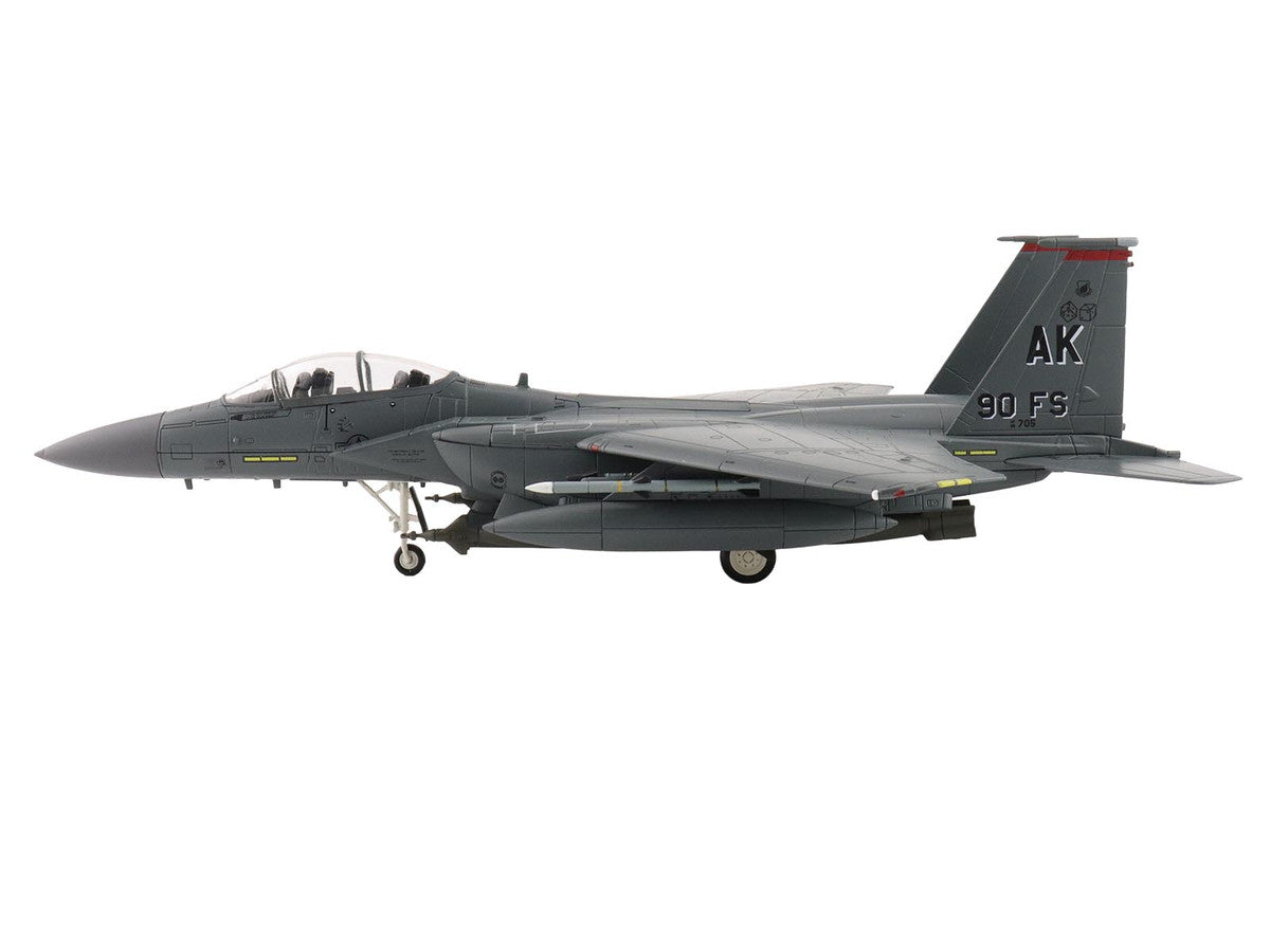 McDonnell Douglas F-15E Strike Eagle Fighter Aircraft "88-0705 90th Fighter Squadron Commanding Officer's Jet" (2005) United States Air Force "Air Power Series" 1/72 Diecast Model by Hobby Master-0