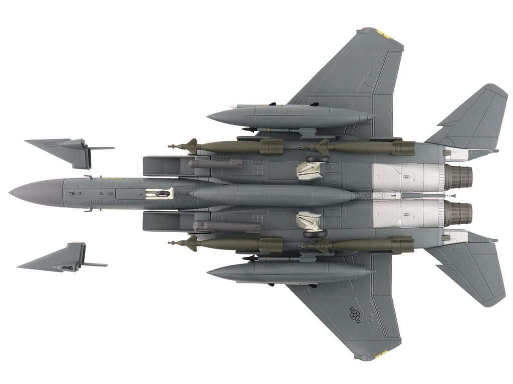 McDonnell Douglas F-15E Strike Eagle Fighter Aircraft "88-0705 90th Fighter Squadron Commanding Officer's Jet" (2005) United States Air Force "Air Power Series" 1/72 Diecast Model by Hobby Master-3