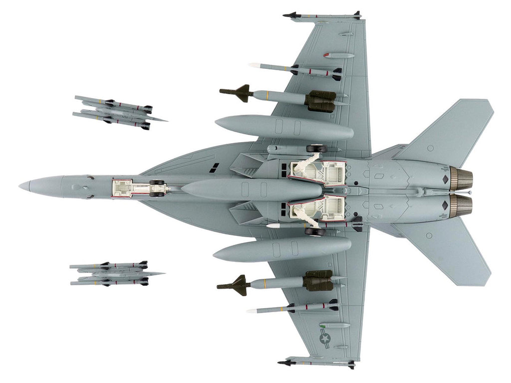 Boeing F/A-18E Super Hornet Fighter Aircraft "Dagger Team (with decals)" United States Navy "Air Power Series" 1/72 Diecast Model by Hobby Master-3