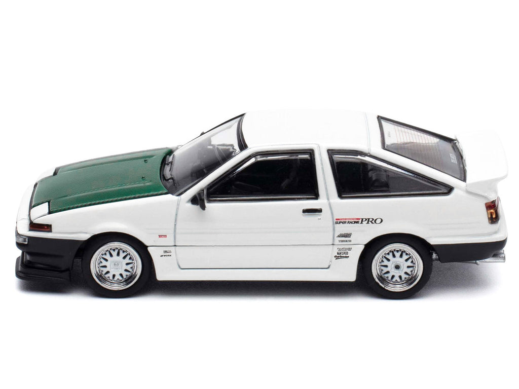 Toyota Sprinter Trueno (AE86) RHD (Right Hand Drive) "Keiichi Tsuchiya - Dori Dori Mesh Wheels" White with Green Carbon Hood 1/64 Diecast Model Car by Hobby Japan-2