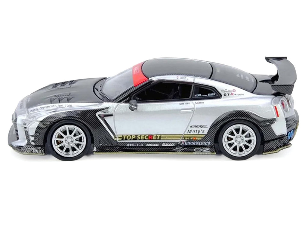 Nissan GT-R (R35) Top Secret RHD (Right Hand Drive) Silver Metallic with Carbon Hood and Top "Tokyo Auto Salon Hong Kong 2025 Event Edition" 1/64 Diecast Model Car by Inno Models-0