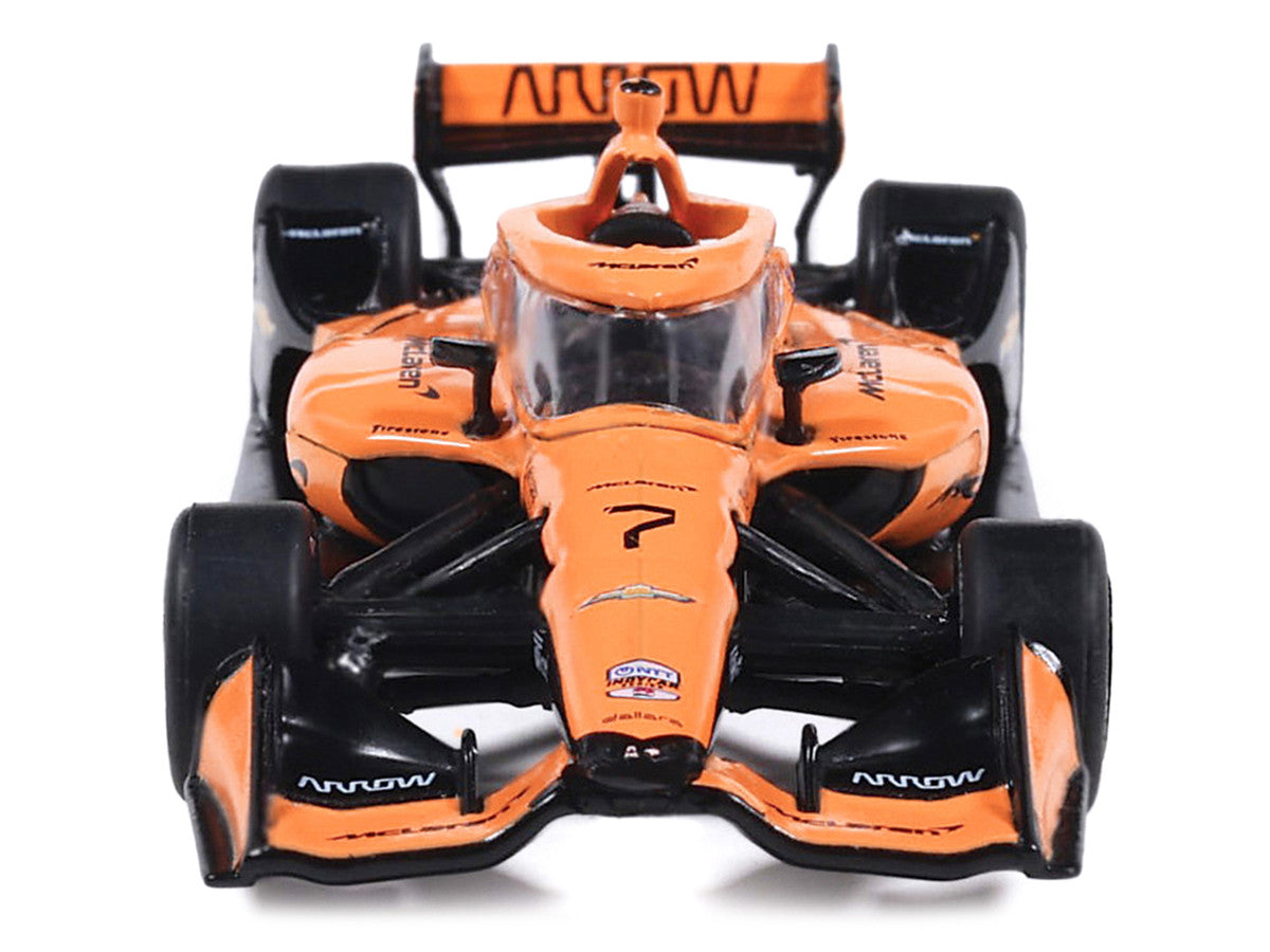 Dallara IndyCar #7 Christian Lundgaard "McLaren" Arrow McLaren IndyCar Team (Road Course Configuration) "NTT IndyCar Series" (2026) 1/64 Diecast Model by IXO Models-1
