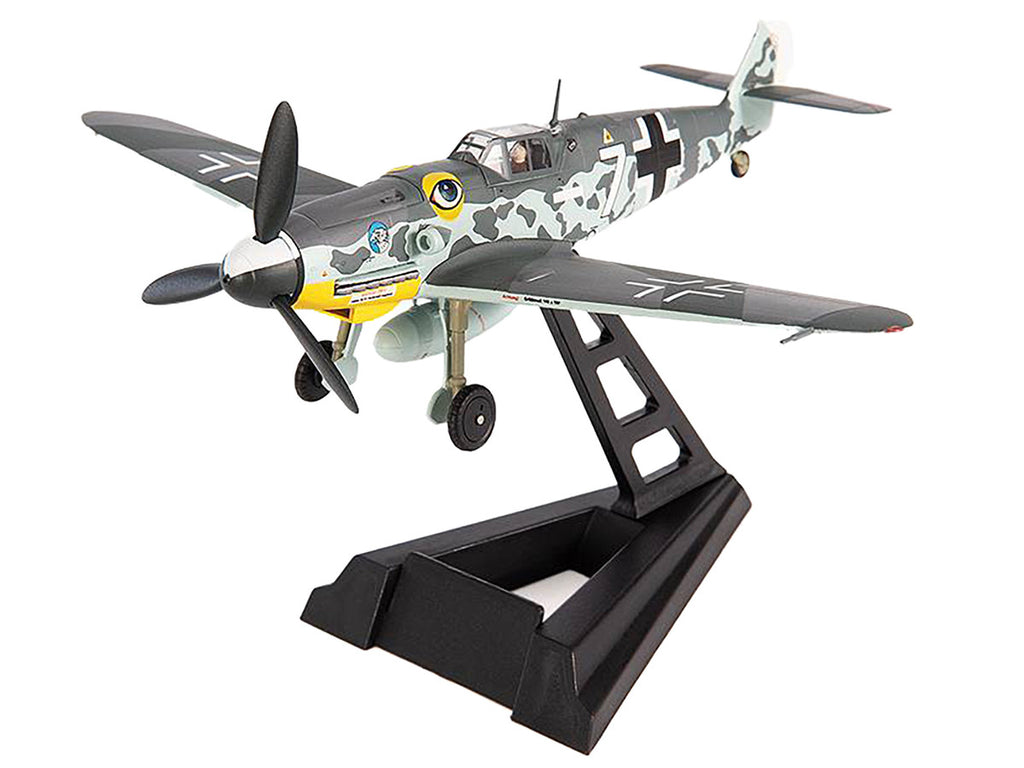 Messerschmitt BF 109G-6 Fighter Aircraft "JG 51 Bulgaria" (1944) German Luftwaffe 1/72 Die Cast Model by JC Wings-1