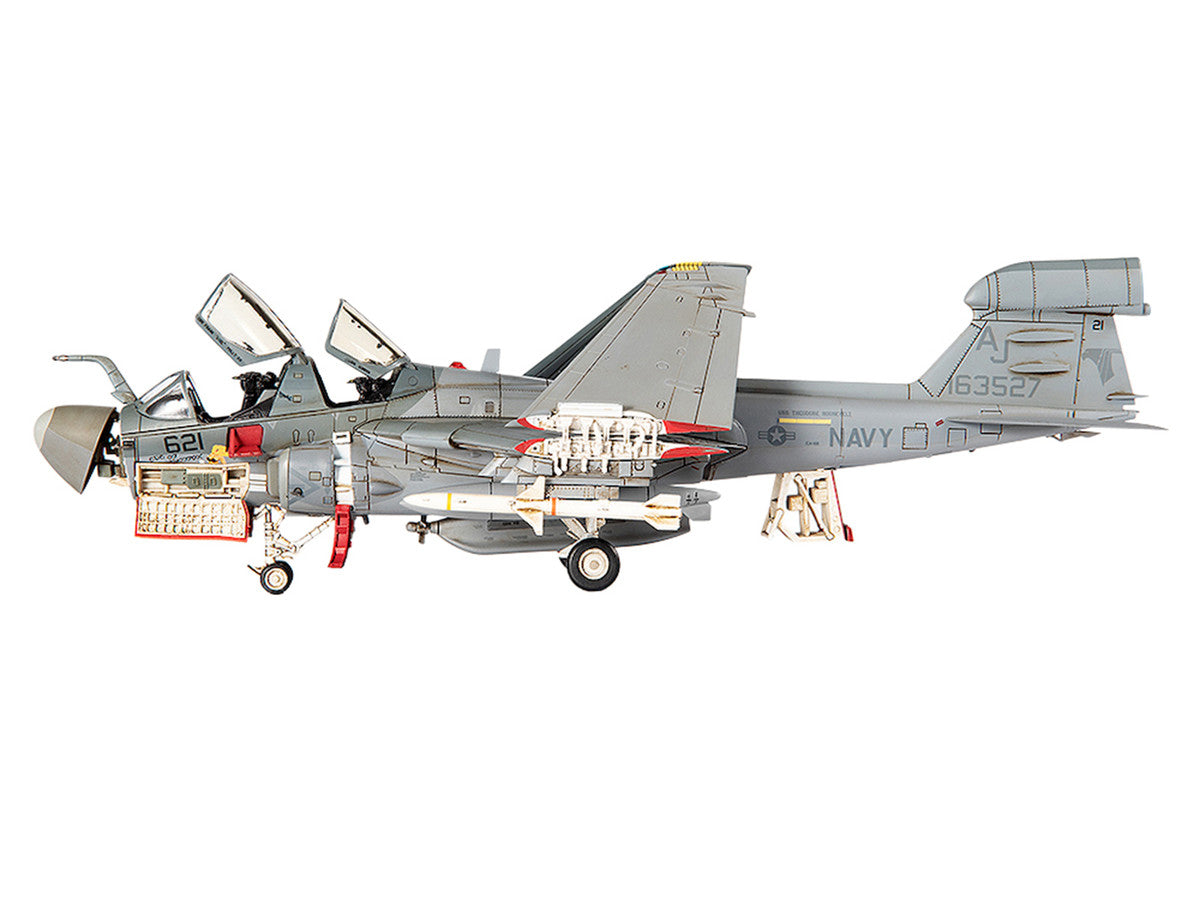 Grumman EA-6B Prowler Attack Aircraft "VAQ-141 Shadowhawks Desert Storm" (1991) United States Navy 1/72 Diecast Model by JC Wings-2