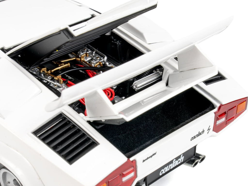 Lamborghini Countach LP 400S White 1/18 Diecast Model Car by Kyosho