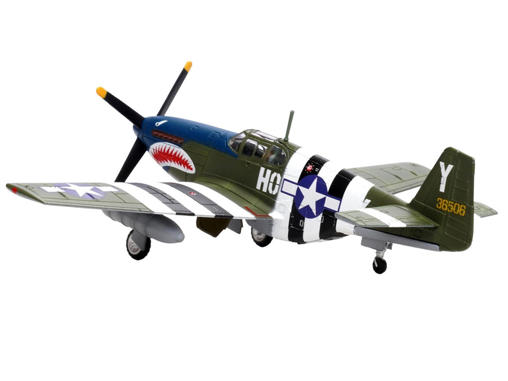 North American P-51B Mustang Aircraft "John Bennett 487th Fighter Squadron 352nd Fighter Group Blue-Nosed Bastards of Bodney RAF Bodney" (1944) United States Army Air Forces 1/72 Diecast Model Airplane by Legion-2