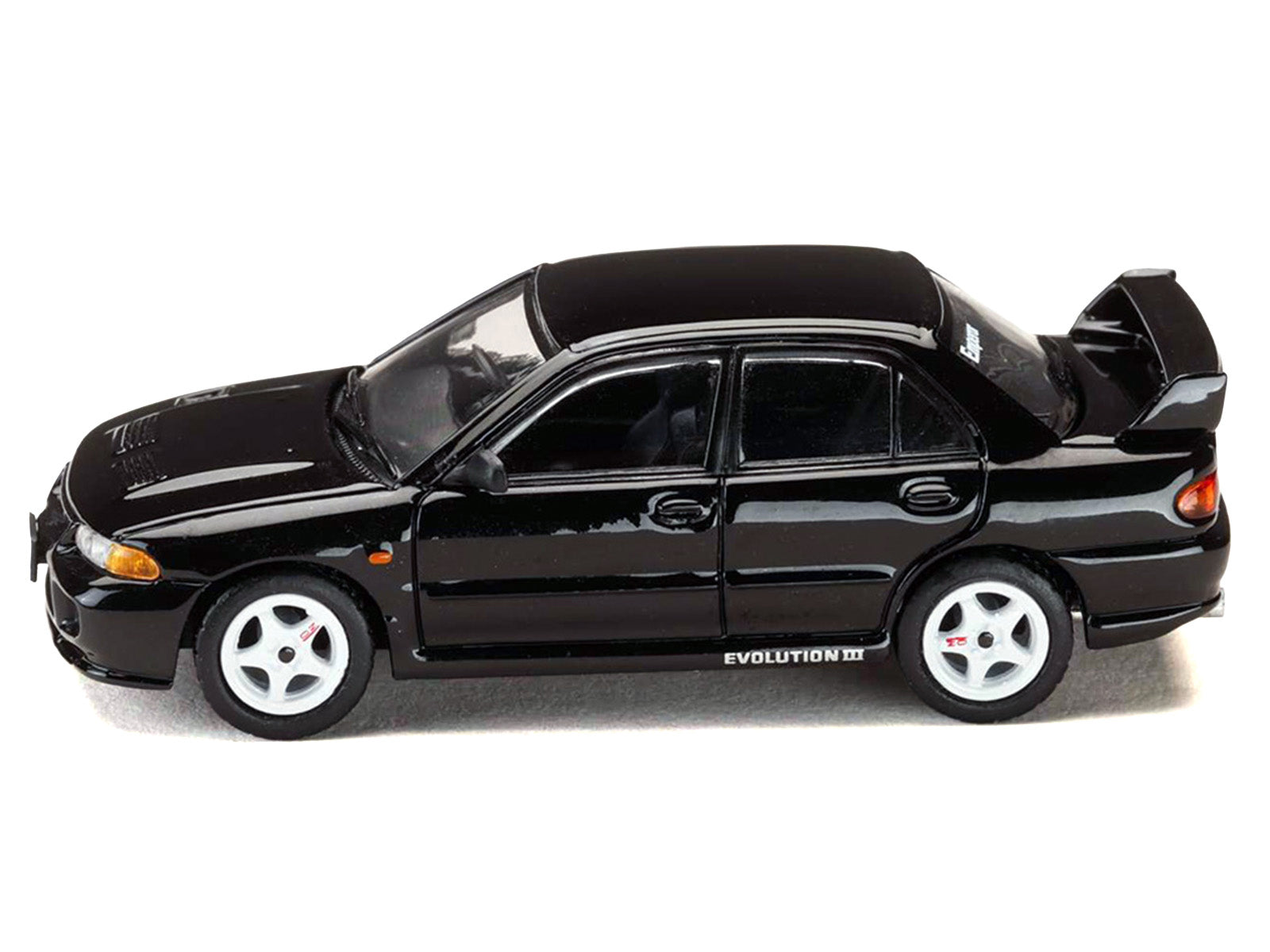 Hobby Japan Initial D Legends Duo – Mitsubishi Lancer Evolution III & IV (1/64 Diorama Set Series)