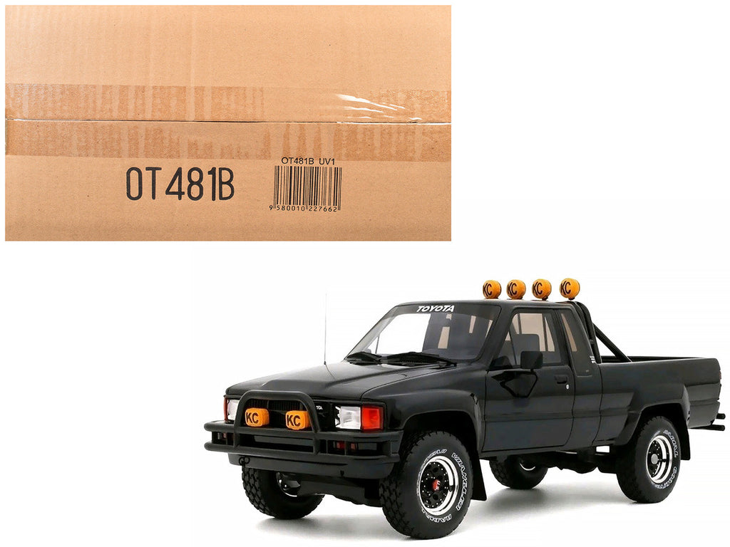 1985 Toyota Hilux SR5 Pickup Truck Black Limited Edition to 3000 pieces Worldwide 1/18 Model Car by Otto Mobile-4
