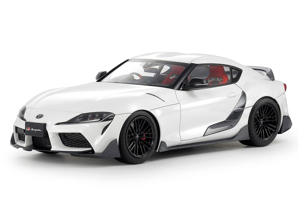 Model Kit Toyota GR Supra Custom 1/24 Scale Model by Tamiya-1