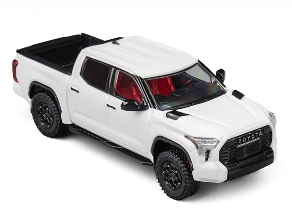 Toyota Tundra Collector’s Bundle